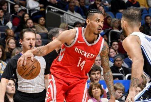 禁区罚球雨 禁区罚球雨