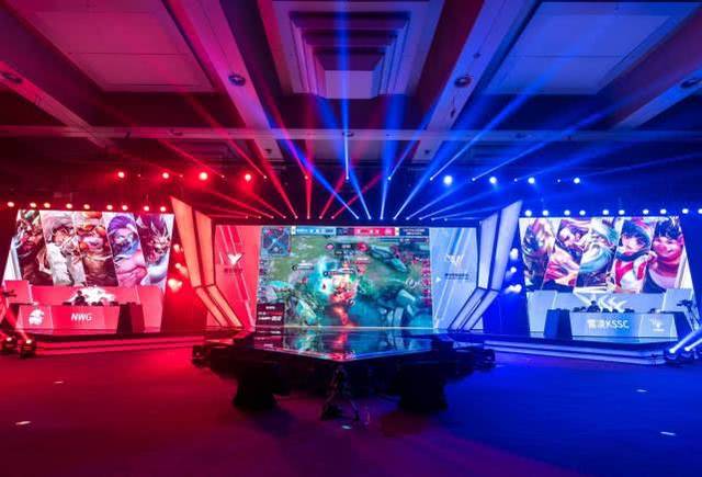 文班福克斯 文班福克斯